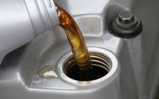 Как удалить лишнее масло из двигателя?
