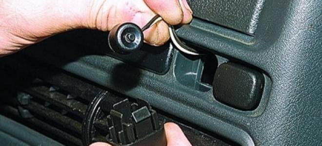 Как установить секретку на автомобиль своими руками?