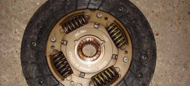 Задымилось сцепление что делать?